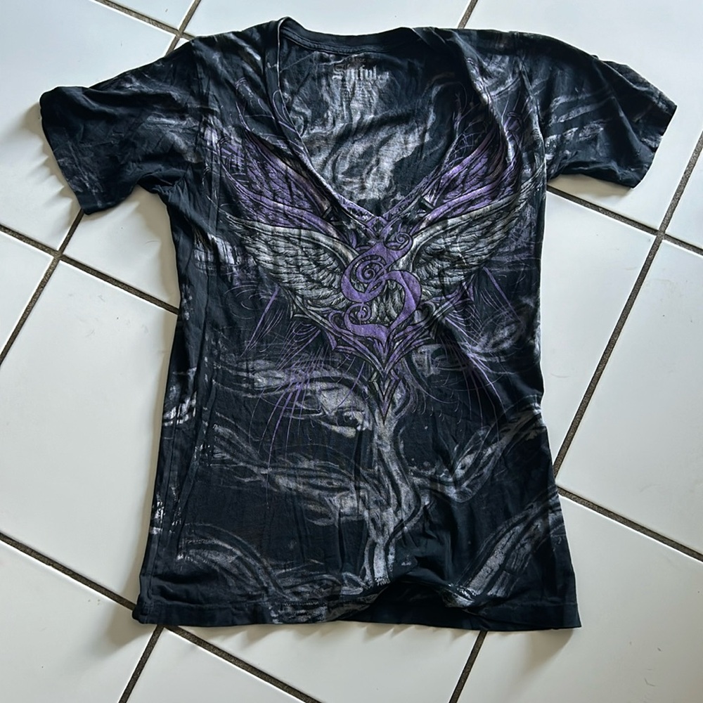 Buckle shirt